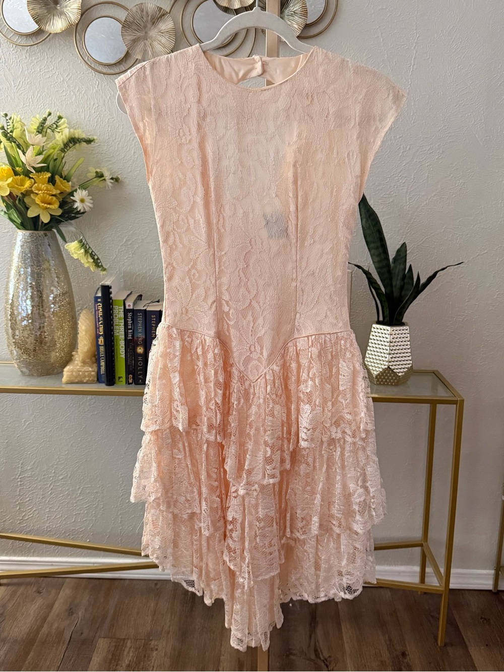 Vintage Susan Roselli Lace Tiered Mini Dress